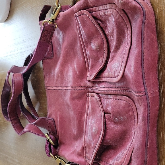 GORGEOUS VINTAGE FOSSIL DISTRESSED LEATHER BAG - Picture 7 of 16